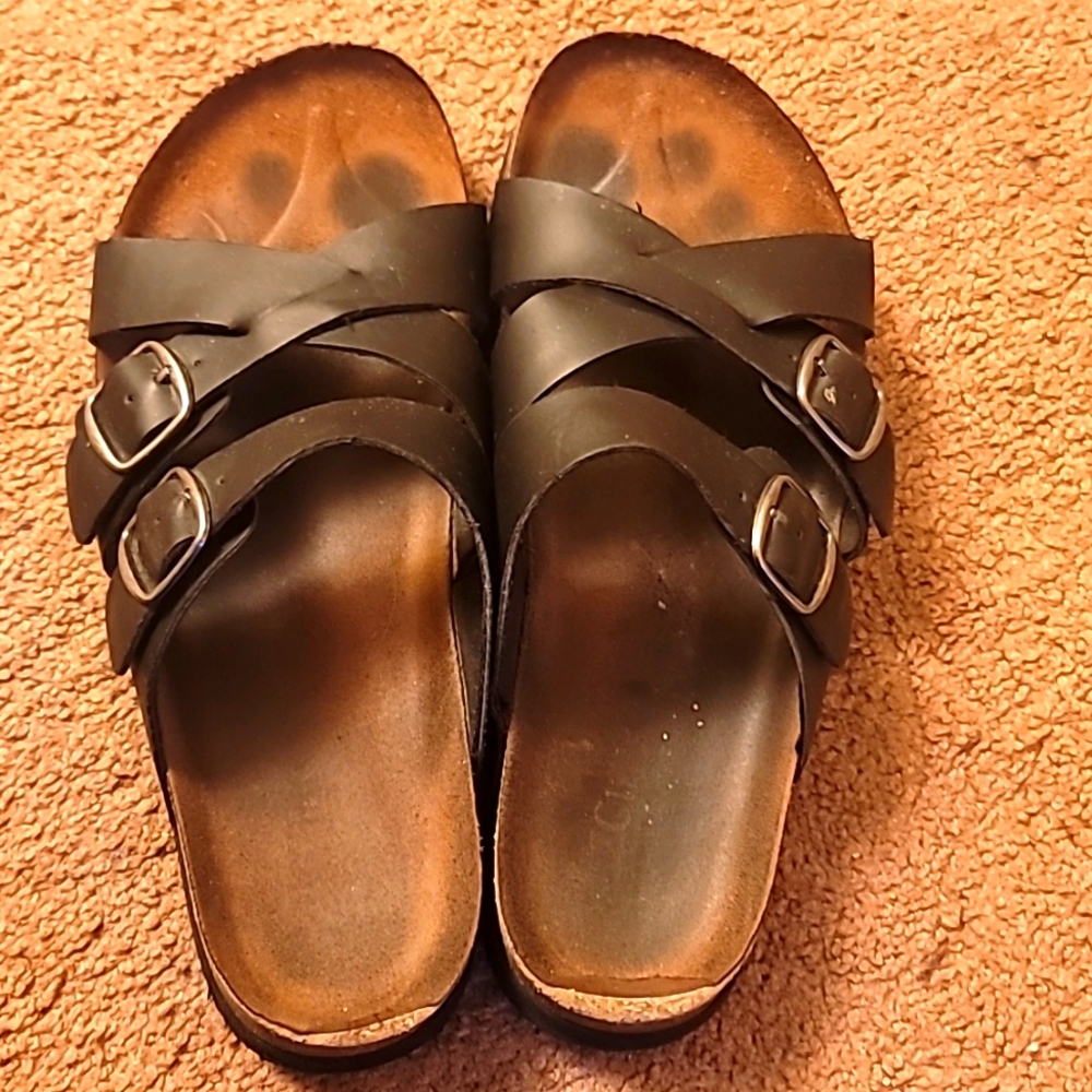 Well worn Sandals, size 9